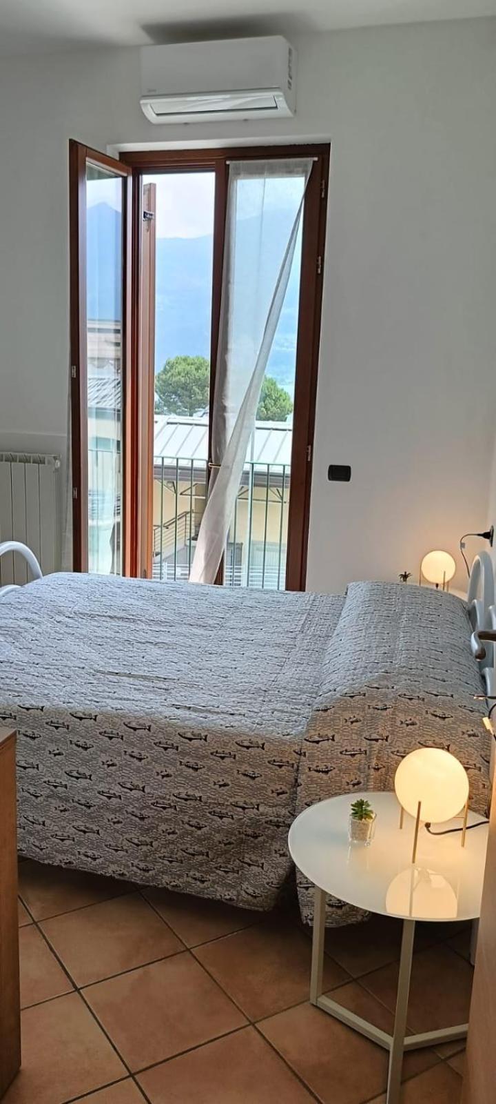 Ferienwohnung La Casa Dei Carta-New & Chic Lovere Exterior foto